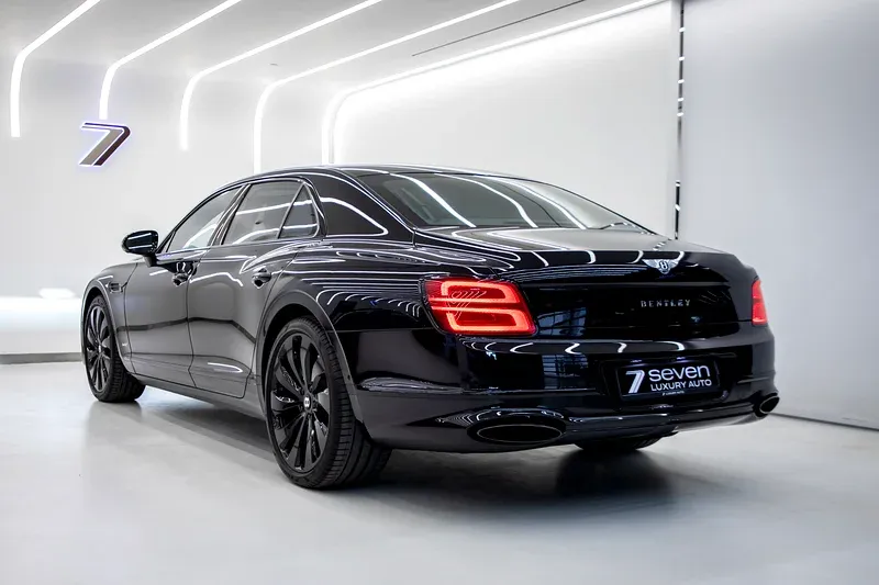 Bentley Flying Spur 2022